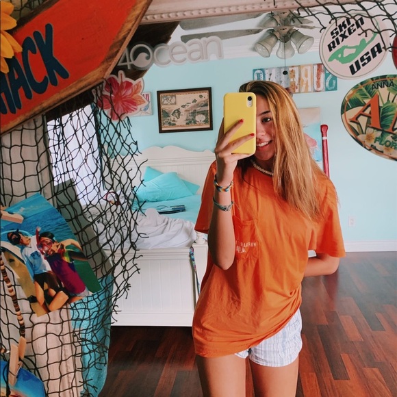 SURFER AESTHETIC MYSTERY BOX - Picture 2 of 12